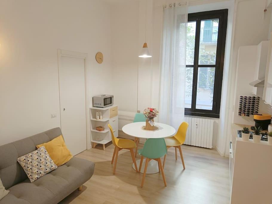 Da Rosa E Pier - Charming Central Apartment Milão Exterior foto